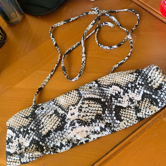 NWOT Bikini - Picture 2 of 6